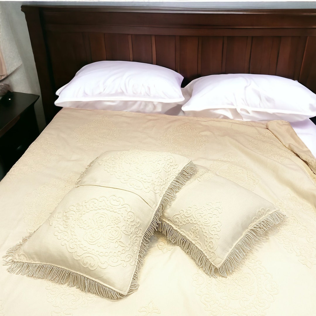 King Size Bedspread Set, Cal King Size Bedding Cover, Oversize Pique