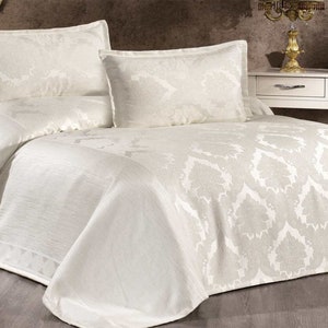 Queen size bedspread 3 piece set (1 bedspread/2 oxfort pillow) %100 cotton coverlet set, jacquard chenille bed coverlet bedding set