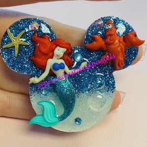 Agarre para teléfono con cabeza de Mickey bajo el mar - Agarre para teléfono o carrete de insignia - ¡Princesa sirena!