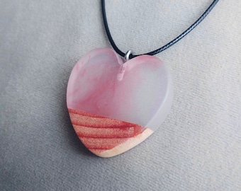 Wood resin jewelry,Heart resin necklace,Wood resin necklace,Heart jewelry,Resin necklace,Handmade Jewelry,Resin Jewelry,Nature Necklace