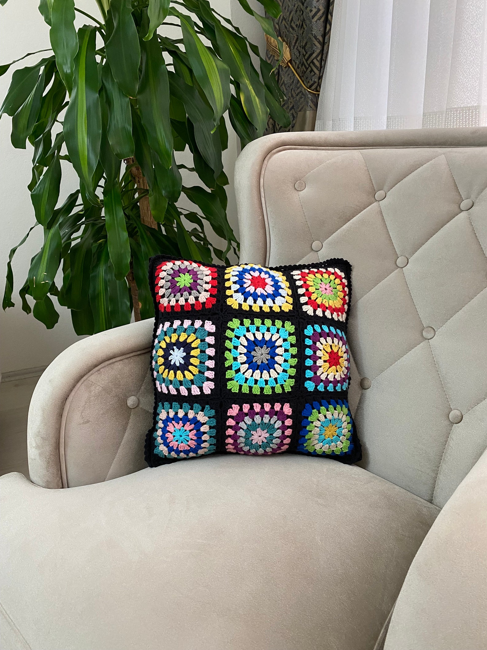 Crochet Flower Granny Square Pillow Cover, Colorful Daisy Motifs, Retro