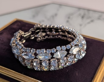 Pulseira Weiss Azul com Strass e Convexa Larga