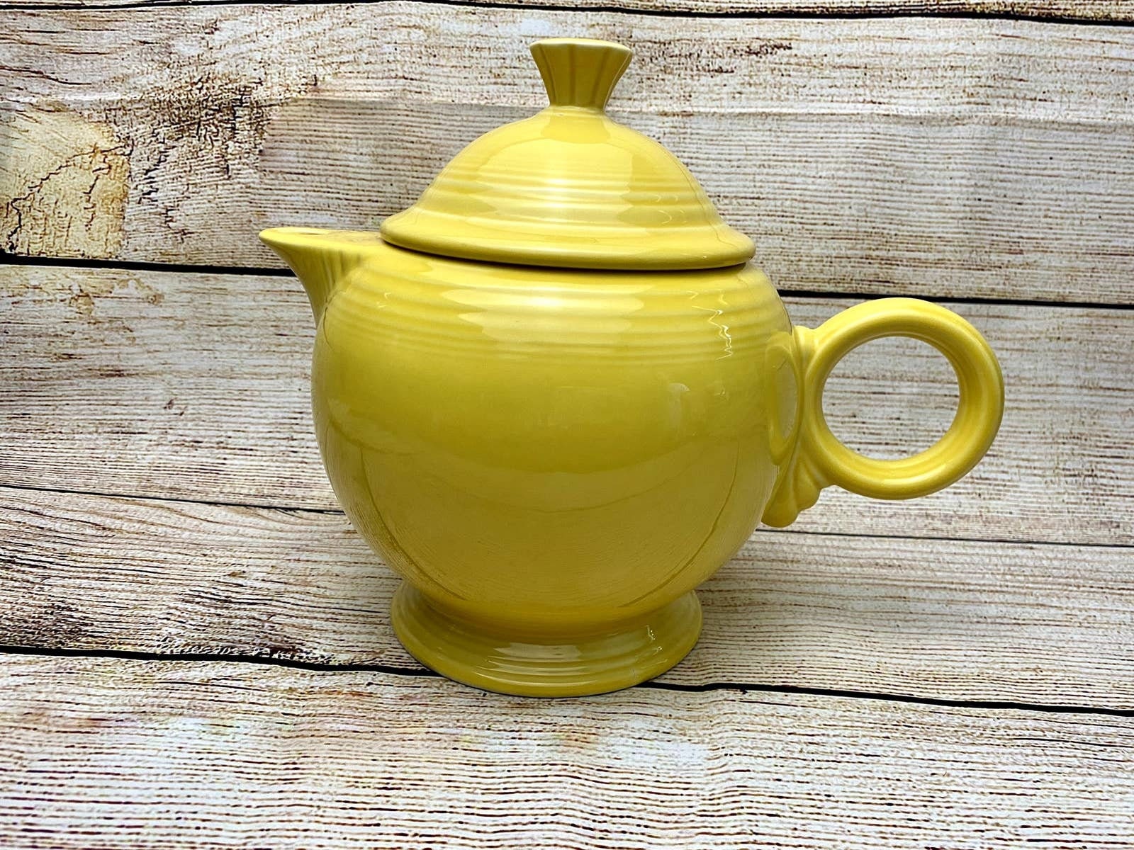 Fiestaware Apricot Teapot Fiesta Retired Large 44 oz Tea Pot munimoro