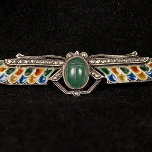 Spilla in argento Pilque a jour e marcasite con scarabeo in stile revival egiziano