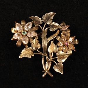 Antique Victorian 18K Gold Floral Brooch with Natural Diamonds, Emeralds & Rubies – Circa Late 1800s