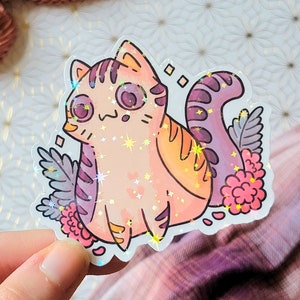 Pegatina de gato a rayas adorable: laminado holográfico o transparente, pegatina resistente al agua para botella de agua de computadora portátil, pegatina estética de gato de vinilo brillante