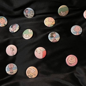 Peanuts Snoopy Button Bundle— 3 SURPRISE BUTTONS