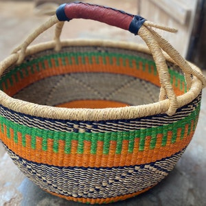 Round floor basket , Round Basket, Storage & Laundry Hamper , Handwove Natural Coiled Seagrass Basket , Wicker Basket, Basket with Handles