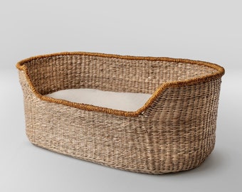 Handmade African Basket Dog Bed: Natural Elephant Grass Pet Lounger
