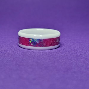 White Ceramic Ring Opal, Quartz, Rose Pink, UV Glow