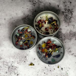 ZODIAC CANDLES {6oz} – 12 Zodiacs, Astrology | Crystal & Moon Water Infused | Organic Soy Wax | Christmas Gift Spiritual | Mom Dad, Hippie