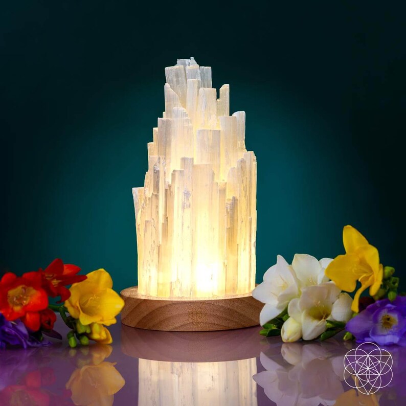 Selenite Crystal Lamp – 3lb Natural Energy Clearing Light | Remote Control Healing Glow | Luxury Spiritual Decor from Morocco Bild 3