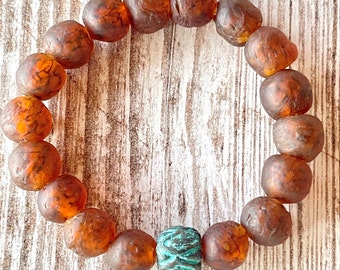 Amber-Black Swirl Beaded Stretch Bracelet ~ Patina Copper ~ Sea Glass Style ~ Recycled Glass ~ Women's Jewelry