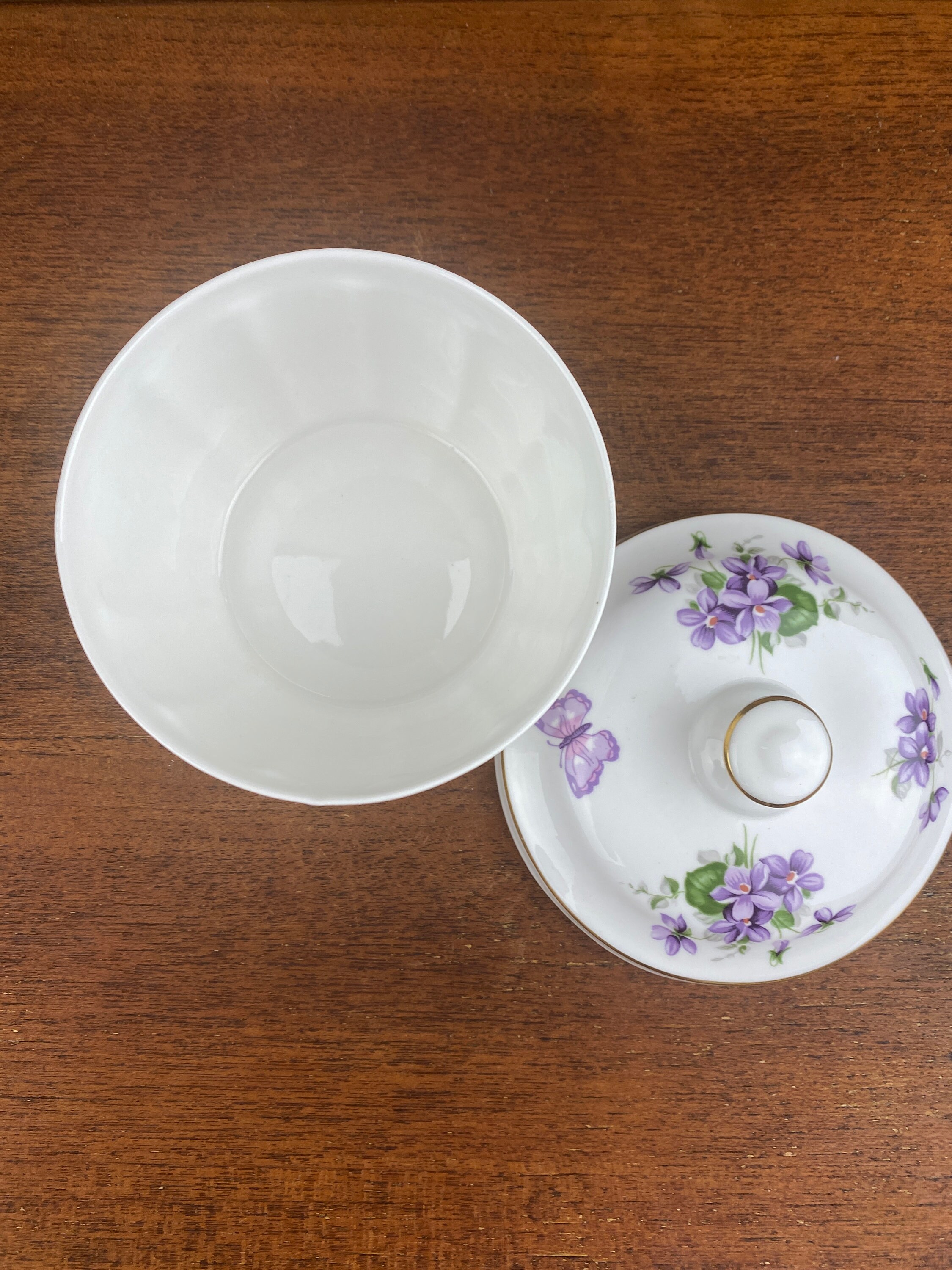 English Country Aynsley Wild Violets Floral Trinket Box - Made in