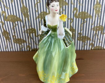 Figura Royal Doulton #Hn 2368 FLEUR, Figura con rosa amarilla