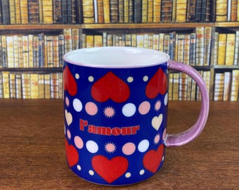 Taza de café Maeve Hearts de Anthropologie L'Amour