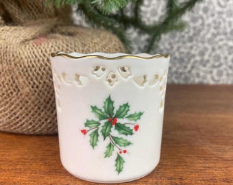 Candelabro votivo perforado navideño Lenox, porcelana navideña Lenox