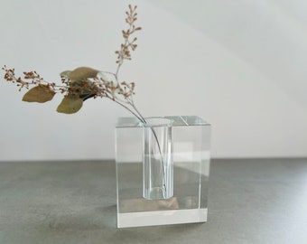 Minimalist Crystal Bud Vase | Vintage Glass Floral Container | Modern Home Decor Accent