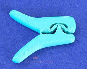 Focus Aid "Knuckle Popper" Fidget | Silent Joint Cracking Imitation Device | Durable One-Handed Concentration Tool For Work, Home, Or School