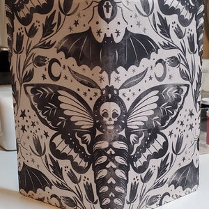 Server Book - Luna Moth (L3)