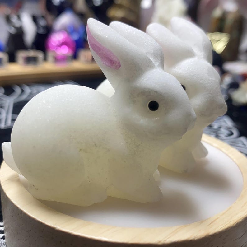 Hand Carved White Jade Rabbit Figurine: Crystal Animal Decor (50mm) - Etsy