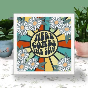 Here Comes The Sun 3D-doos papier gesneden lichtbak SVG, Retro Shadow Box SVG Cricut-bestand snijden Cricut, Boho Shadow Paper Cut, DIY