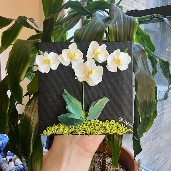 Layla - Mini fleurs d'orchidées de 4 po. avec chevalet - Peinture florale acrylique - Bouquet - Cadeau de mariage - Décoration d'intérieur