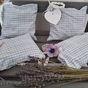 Lavendelsäckchen natürlicher Raumduft DIY Handmade Lavendel Nähen Geschenk Mitbringsel Bild 1