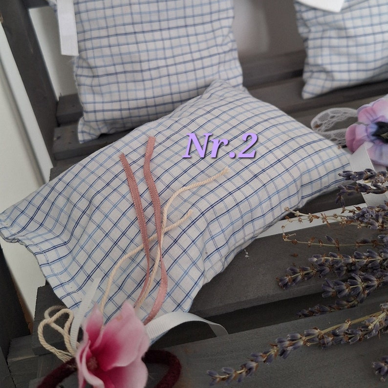 Lavendelsäckchen natürlicher Raumduft DIY Handmade Lavendel Nähen Geschenk Mitbringsel Bild 3