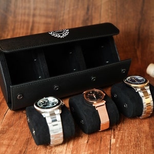 Aangepaste monogram zwart lederen horlogerol, personaliseer handgemaakt cadeau voor mannen, reishorloge opbergdoos, cadeau voor hem, kerstcadeaus