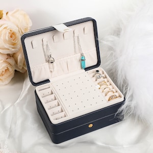 Boîte à bijoux portable personnalisée, étui de rangement de bijoux de voyage, boîte à bijoux de demoiselle d’honneur, cadeau de Noël pour elle, cadeau du meilleur ami