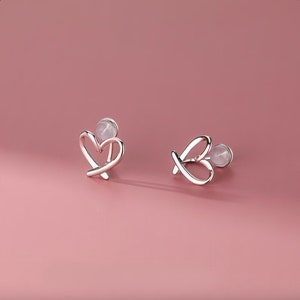 Clip-on oorbellen onzichtbaar, gouden liefdeshart clip-on, niet-doorboorde oorbellen, zilveren onzichtbare eenvoudige oorbellen afbeelding 2