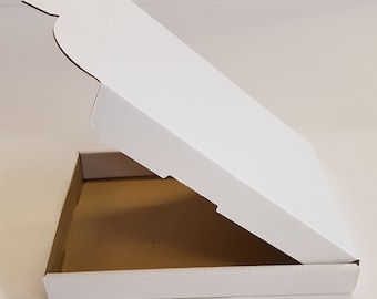 May include: White cardboard pizza box with a lid that is open. The box is empty.