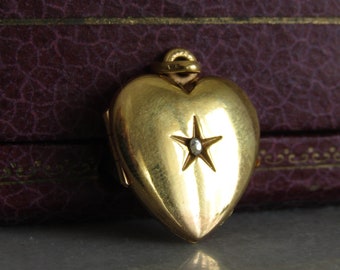 Médaillon édouardien antique en forme de coeur rempli d'or v. 1900