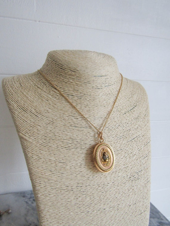 Antique Victorian 18K Solid Gold Locket with Hing… - image 10