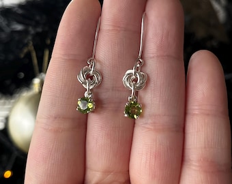 Mobius Earrings with Peridot