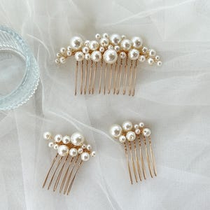Bridal hair comb,pearl hair comb,bridesmaid Hair comb,Wedding hair comb,Handmade braided Hair comb,pearl hair pin,Anniversary Gifts