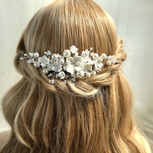 Bridal Pearl Comb,Ceramic White Flower Hair Comb,Silver Wedding Hair Comb,Bridesmaid Headpiece,Bridal Braided Combvintage Flower Comb,