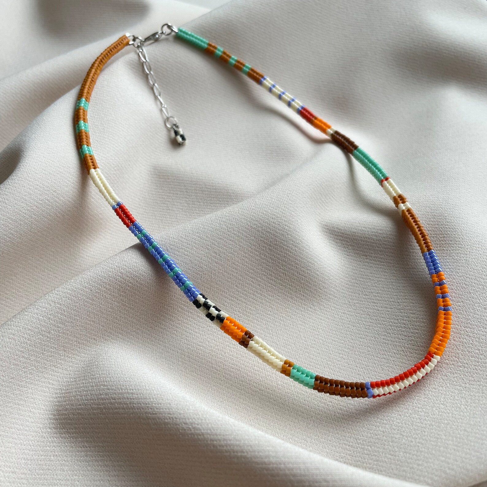 Daisy Miyuki Bead Necklace main image 0