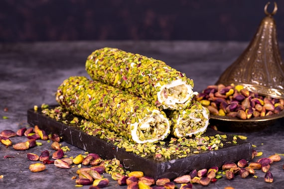 Double Pistachio With Milky Pistachio Cream Delight, Pistachio