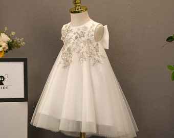 Mädchen Kleid Big Bow Silber Kurze Blase Ärmel Prinzessin Kleid für Mädchen Blumenmädchen Kleider Knielangen Erstkommunion Kleid