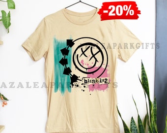Vintage Blink-182 2003 album cover/World Tour Shirt, Vtg Arrow Smiley Unisex Tee 90s funny gifts, gift for her, gift for fan