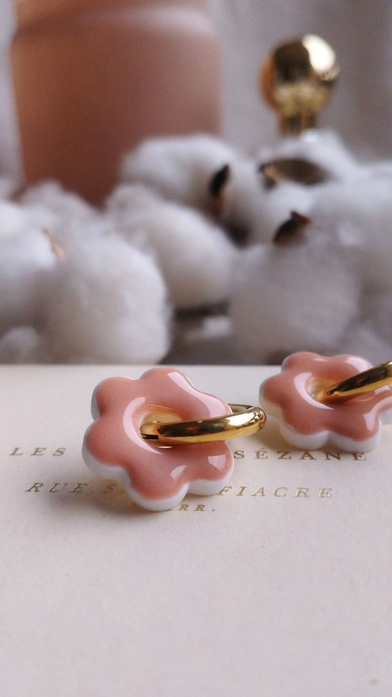 AVA Boucles d'oreilles légères argile de polymère Rose Nude