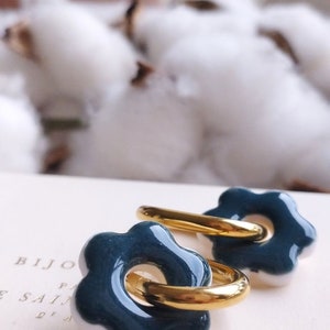 AVA Boucles d'oreilles légères argile de polymère Bleu canard