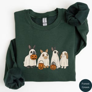 Felpa di Halloween con coniglio fantasma, maglietta con coniglietto fantasma, maglione con coniglio spettrale, maglietta con vibrazioni di Halloween, maglietta con stagione spettrale, regalo di Halloween M138