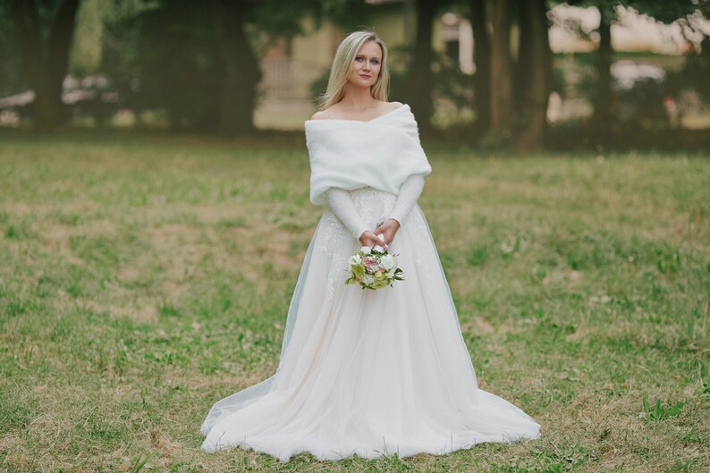 Wedding sweater, bridal shawl with sleeves, fluffy bridal bolero, wedding jacket, Knitted shrug for bride, Ivory Wedding cape Pola image 2