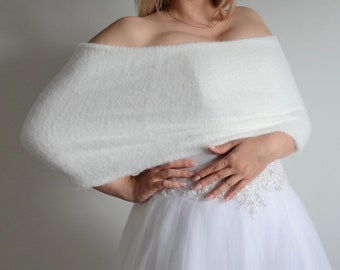 Ariana - Hochzeits-Stola, Brautbolero, Hochzeitskap, Capelet** sofort versandfertig** Ivory