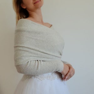 Châle de mariage avec manches : châle de mariée beige pull de mariage élégant. Écharpe beige avec bras, boléro de mariée, tenue vestimentaire, veste image 4