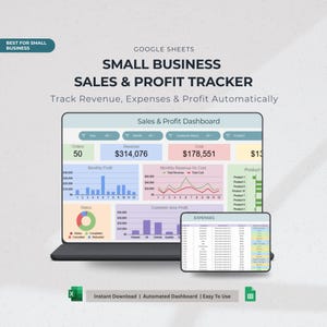 以下が含まれることがあります： ラップトップとタブレットには、Google スプレッドシートの売上と利益のトラッカーが表示されています。ダッシュボードには、収益、費用、利益のデータがグラフとともに表示されます。テキストには「Small Business Sales & Profit Tracker」と「Track Revenue, Expenses & Profit Automatically」が含まれています。