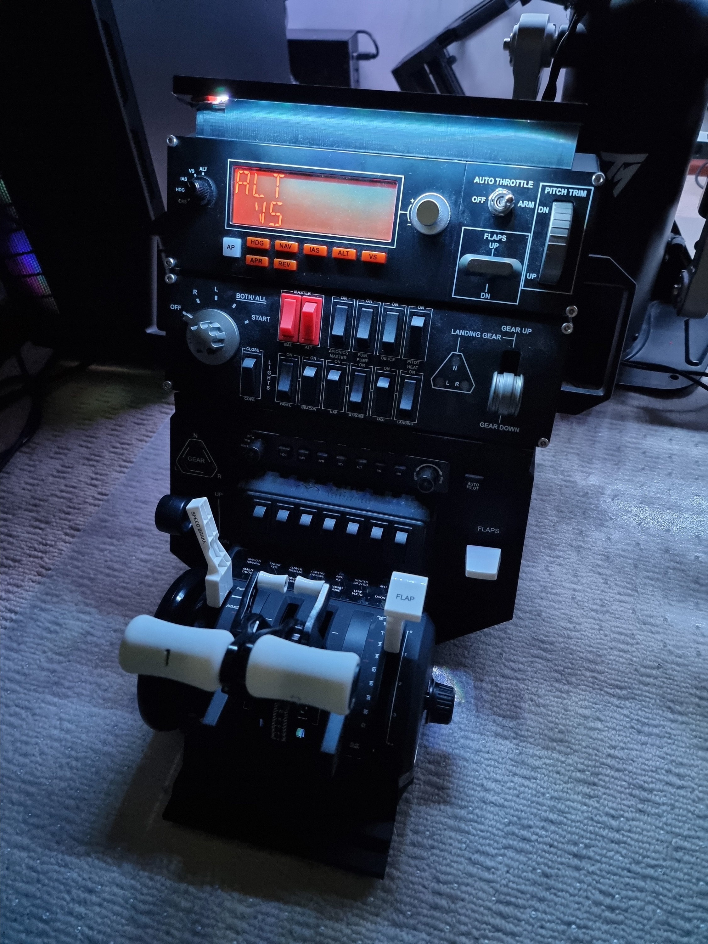その他 Logicool FLIGHT RADIO PANEL Logitech G Pro Flight Radio Panel – Flight Velocity
